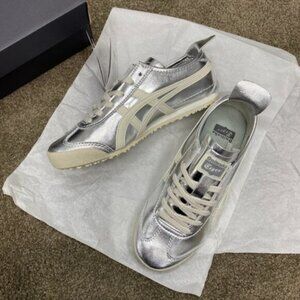 New Onitsuka Tiger Mexico 66 ASICS Sneaker Shoes in Silver